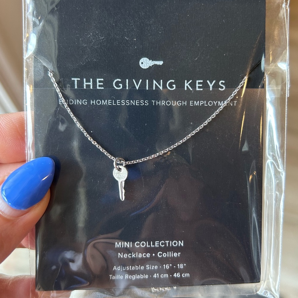 The giving key necklace